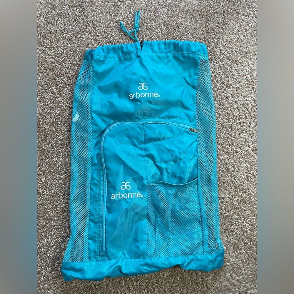 Arbonne pool bag & beach towel